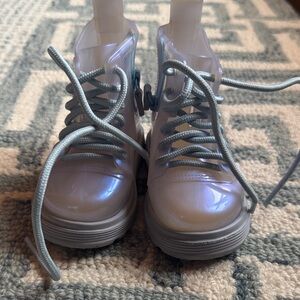 Mini Melissa Iridescent Light Purple Lace-Up Kids Boots